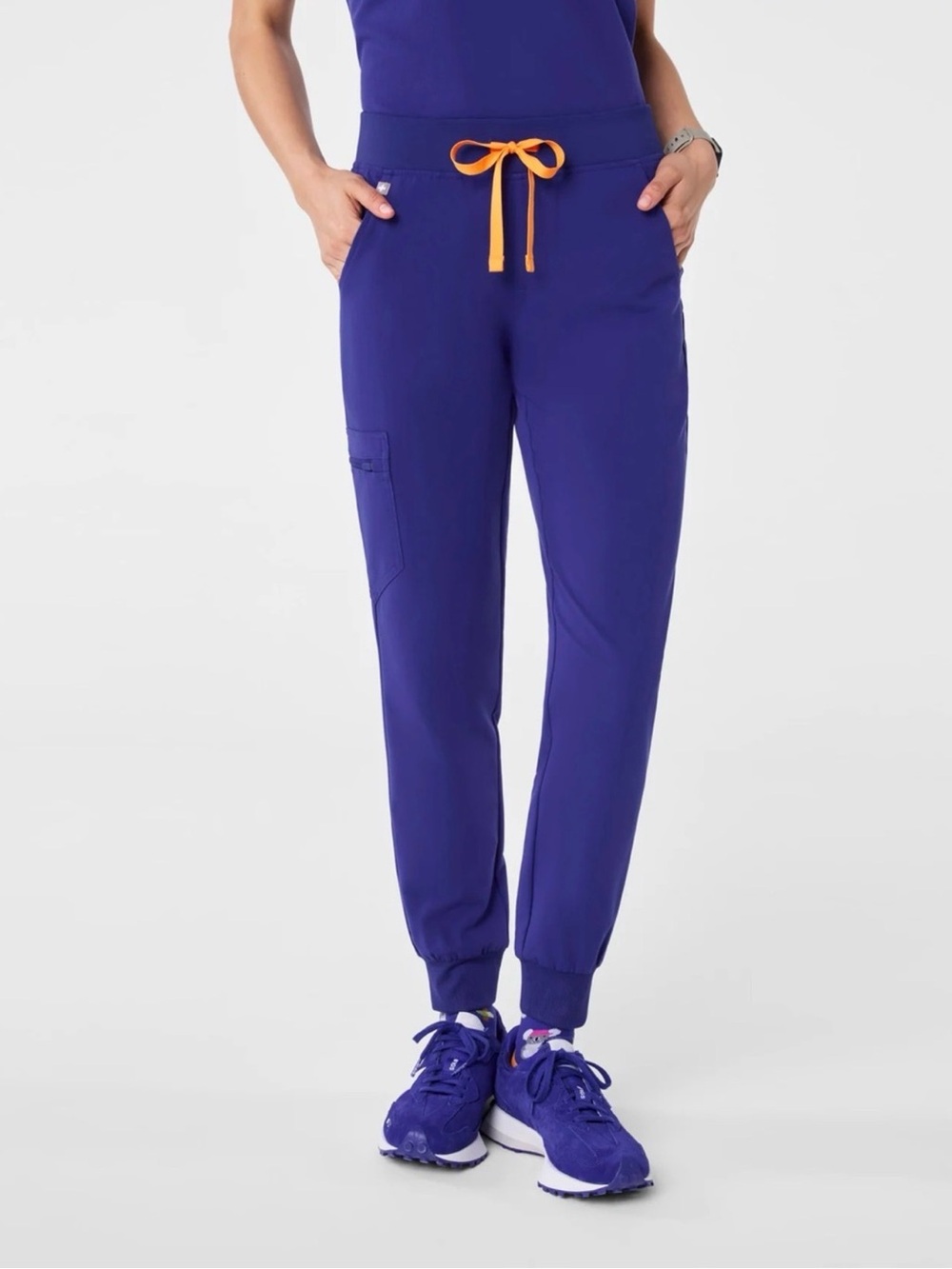 FIGS the Zamora Jogger Scrub Pant